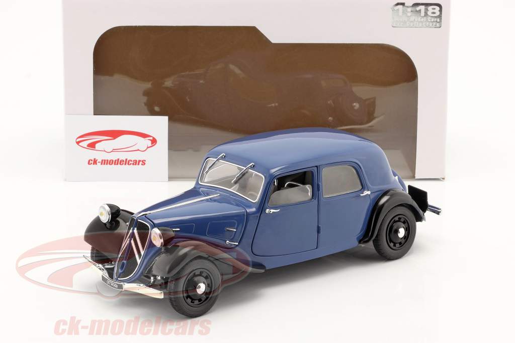 シトロエン トラクション 建設年 1937 青い / ブラック 1:18 ソリド