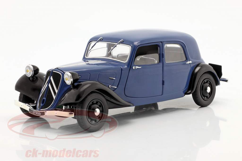 シトロエン トラクション 建設年 1937 青い / ブラック 1:18 ソリド