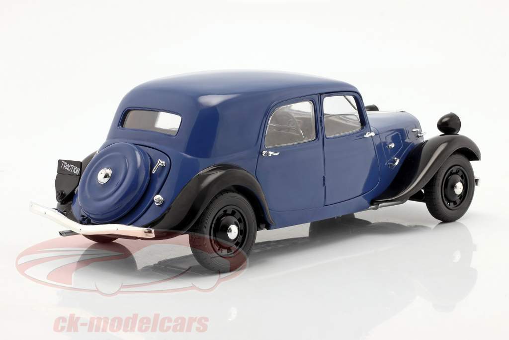 Citroën Traction year 1937 blue / black 1:18 solido