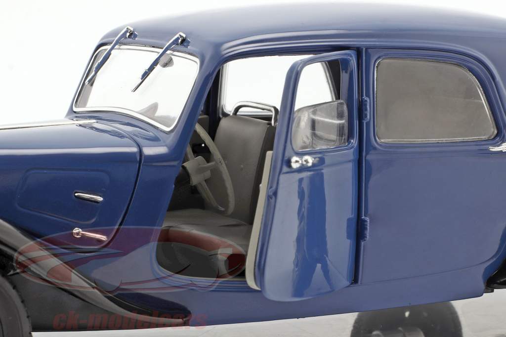 Citroën Traction year 1937 blue / black 1:18 solido