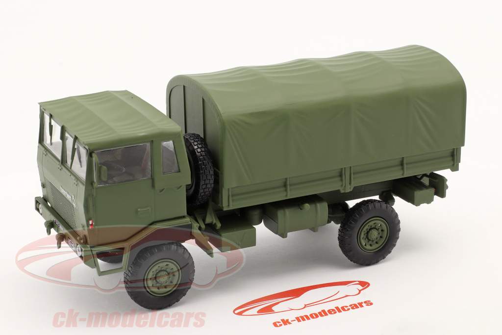 Berliet GBD 4x4 aceituna verde 1:43 Hachette