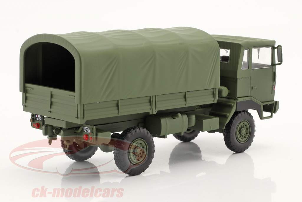Berliet GBD 4x4 橄榄 绿色 1:43 Hachette