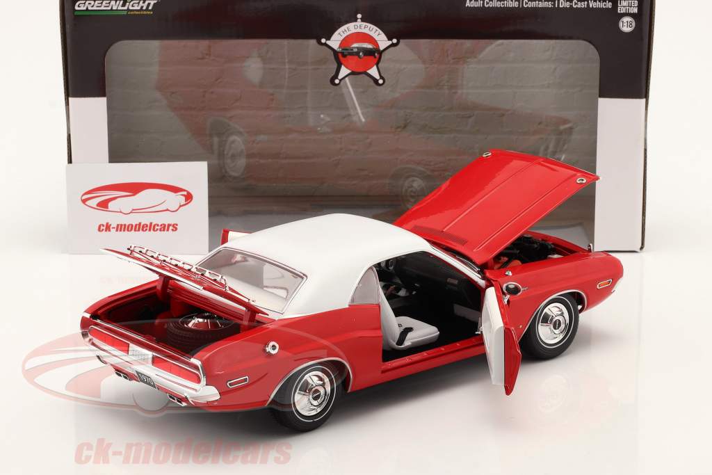 Dodge Challenger 建設年 1970 赤 / 白い 1:18 Greenlight