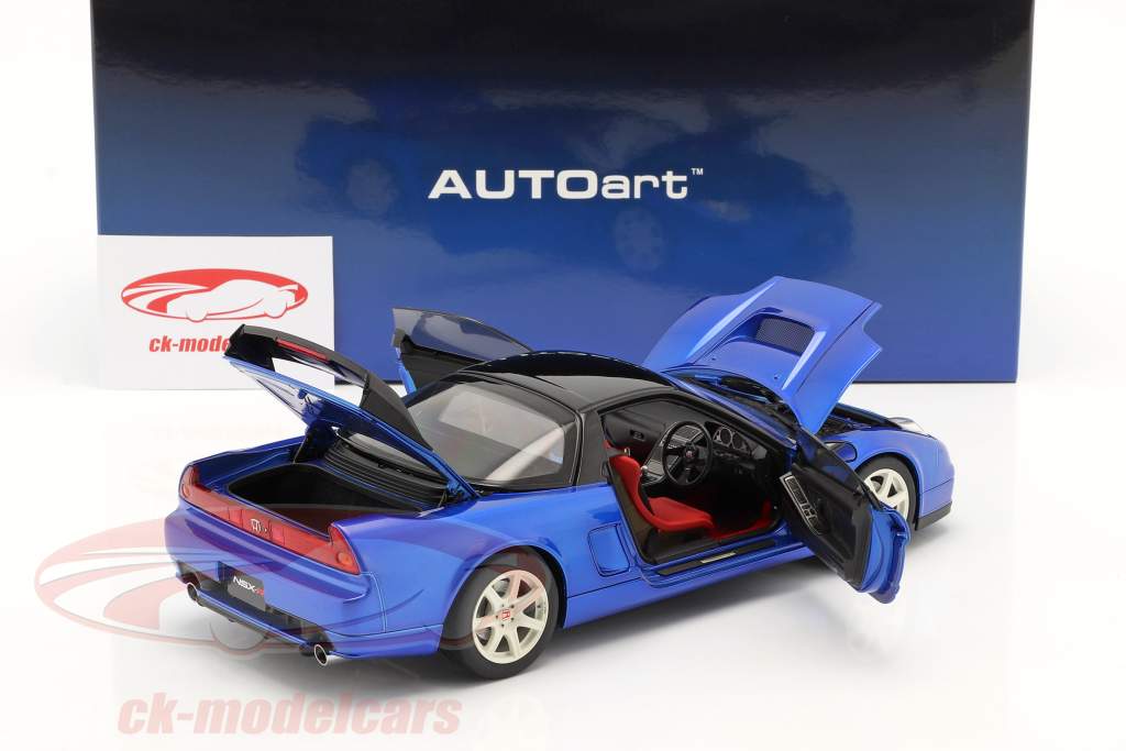 AUTOart 1/18　ホンダ NSX-R （NA2） 1/18 Honda NSX-R (NA2) (Championship White) Finished Model
