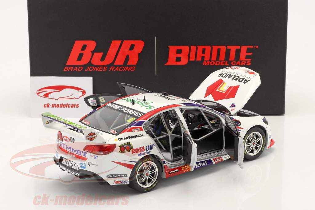 Holden VF Commodore Supercar #8 Clipsal 500 2017 Percat 1:18 Biante