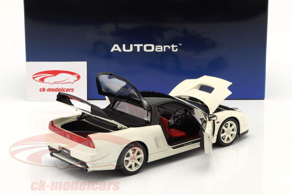 Honda NSX-R (NA2) 建設年 2019 チャンピオン 白  1:18 AUTOart
