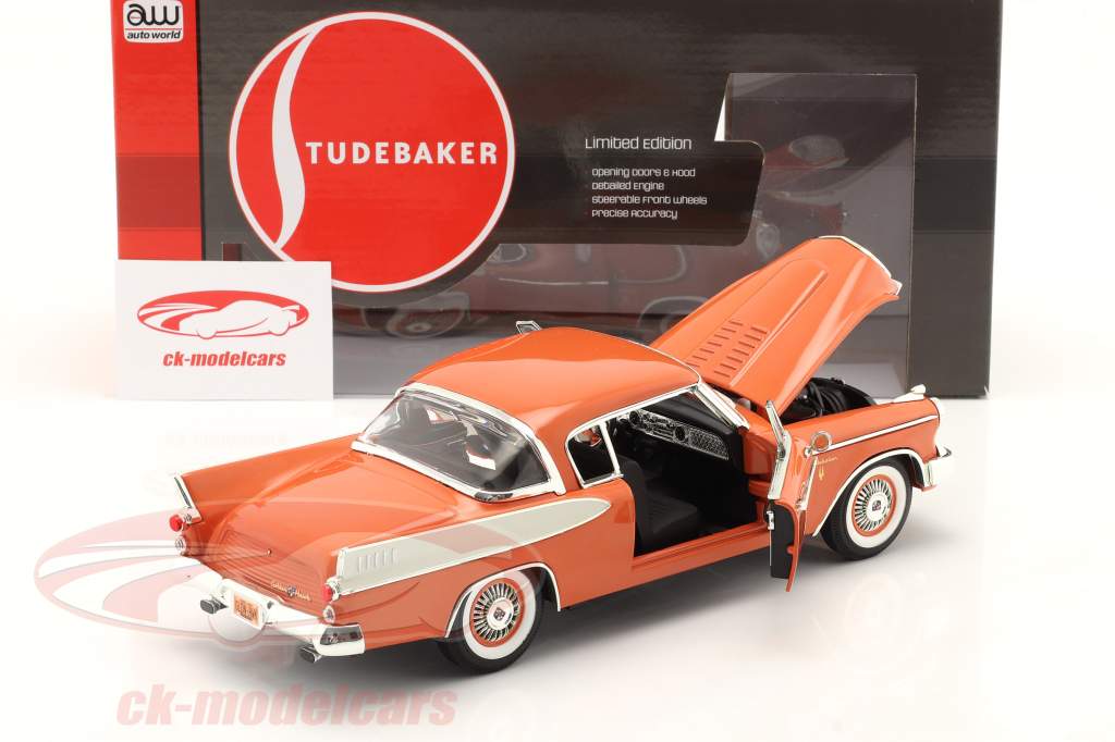 Studebaker Golden Hawk Année de construction 1957 le cuivre / blanche 1:18 AutoWorld
