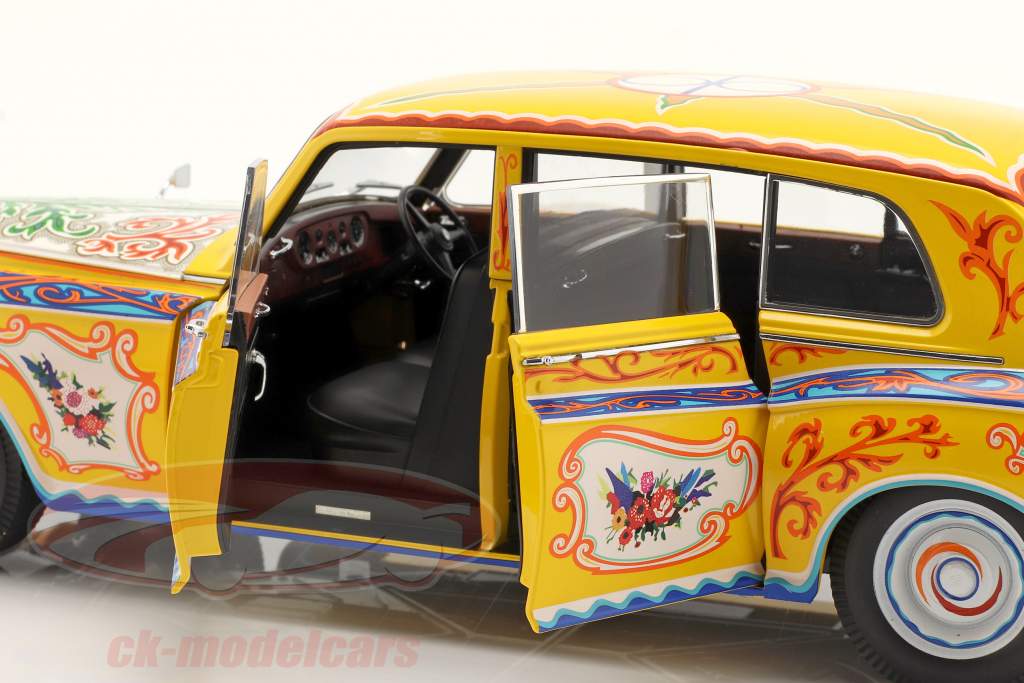 Rolls Royce Phantom V Año 1964 John Lennon Version amarillo 1:18 ParagonModels