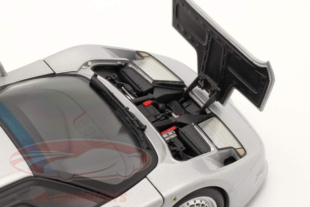 Bugatti EB110 GT Année de construction 1991 argent 1:18 AUTOart
