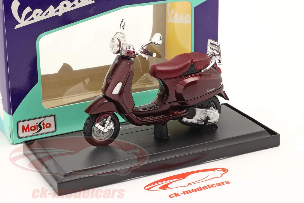 Piaggio Vespa LXV Année de construction 2013 rouge foncé 1:18 Maisto