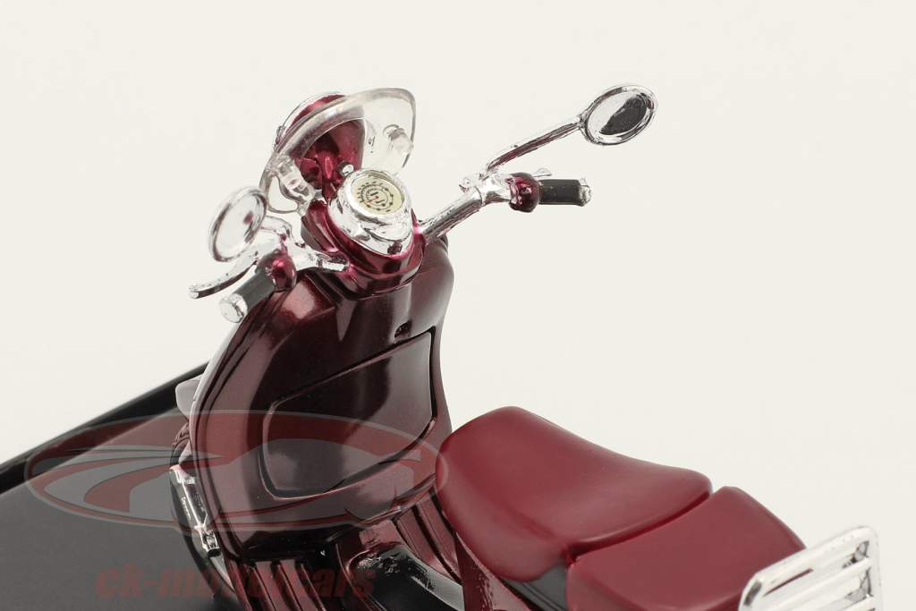 Piaggio Vespa LXV Année de construction 2013 rouge foncé 1:18 Maisto