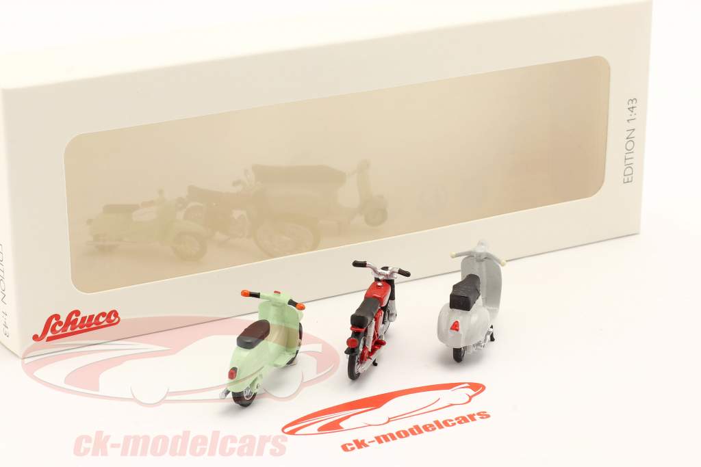 Set mit 3 Motorrädern: Simson Schwalbe, Simson S51, Roller GS 1:43 Schuco