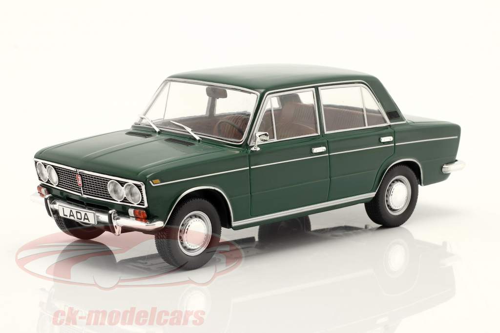 Lada 1500 dark green 1:24 WhiteBox