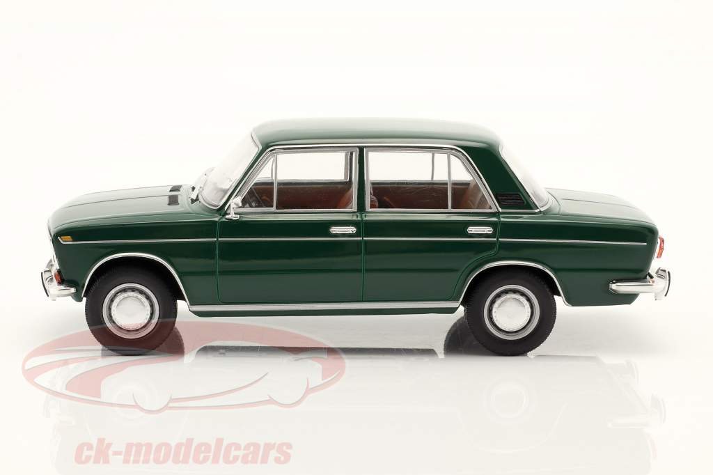 Lada 1500 dark green 1:24 WhiteBox