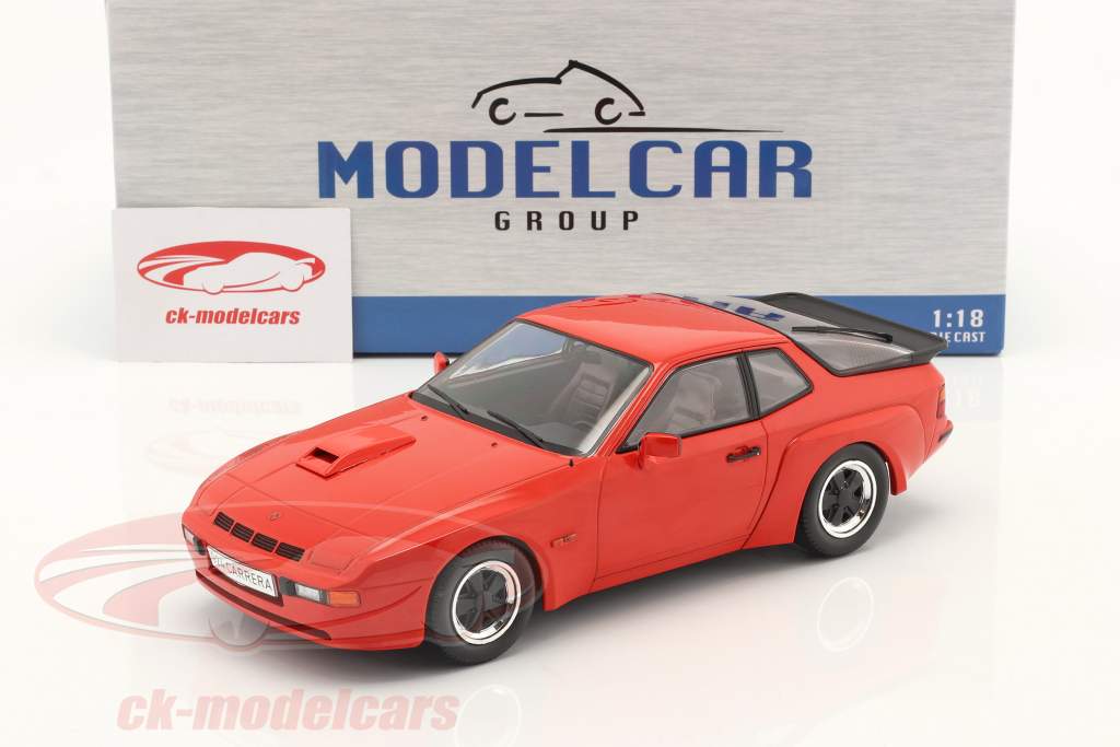 Porsche 924 Carrera GT Byggeår 1981 rød 1:18 ModelCar Group
