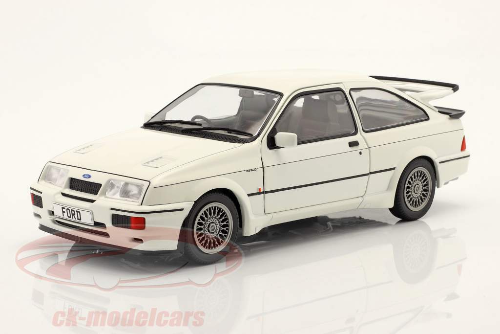 Ford Sierra RS500 Год постройки 1987 белый 1:18 Solido