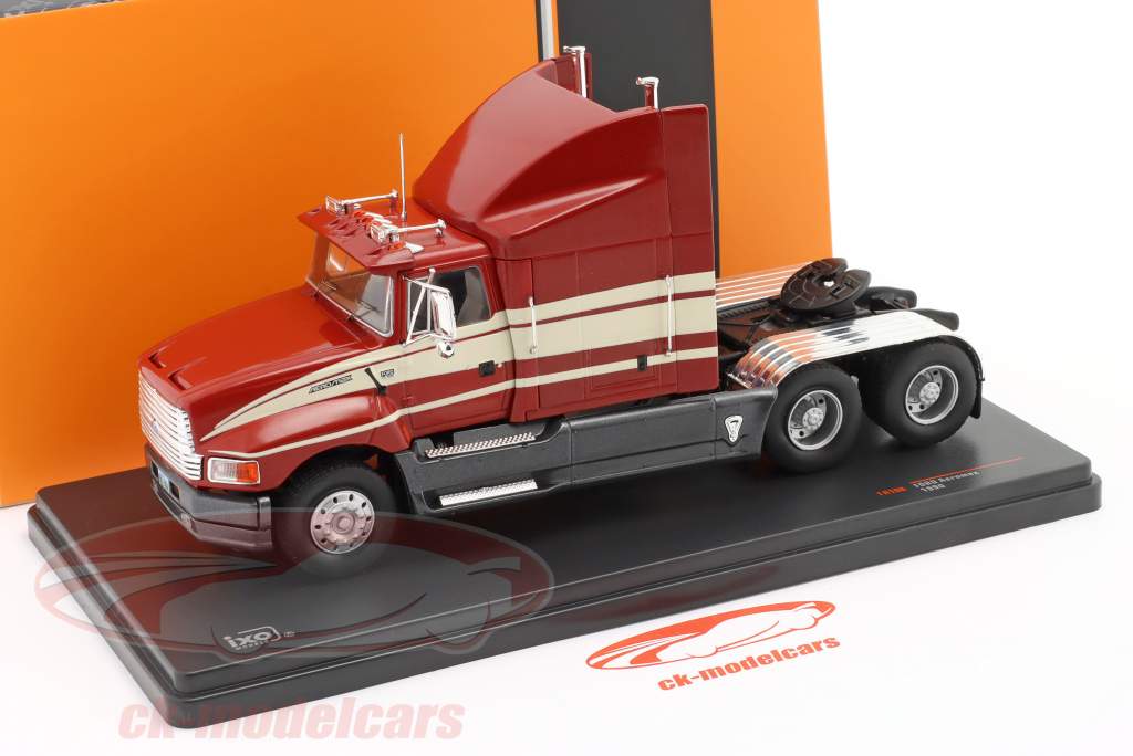 Ford Aeromax Год постройки 1990 темно-красный / бежевый 1:43 Ixo