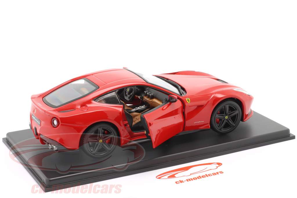 Ferrari F12 Berlinetta Année de construction 2012 rouge 1:24 Bburago