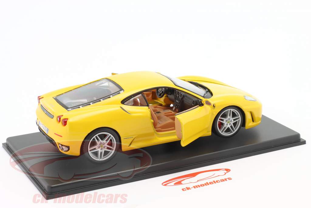 Ferrari F430 Byggeår 2004 gul 1:24 Bburago