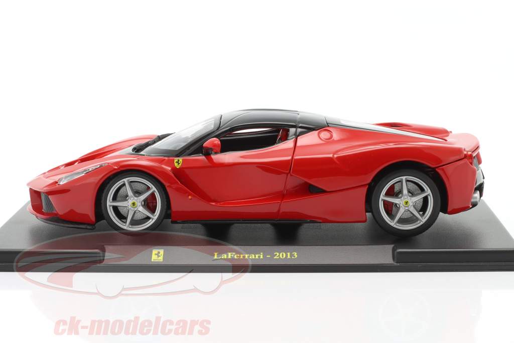 Ferrari LaFerrari Année de construction 2013 rouge / le noir 1:24 Bburago
