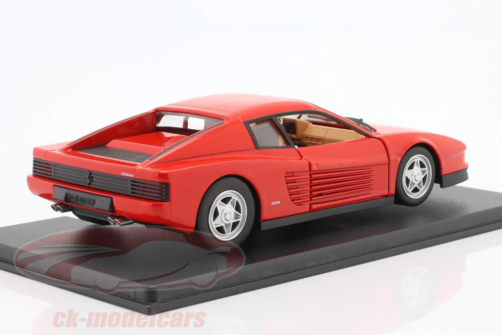 Ferrari Testarossa Año de construcción 1984 rojo 1:24 Bburago