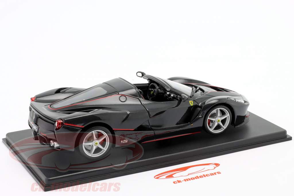 Ferrari LaFerrari Aperta 建設年 2016 黒 1:24 Bburago
