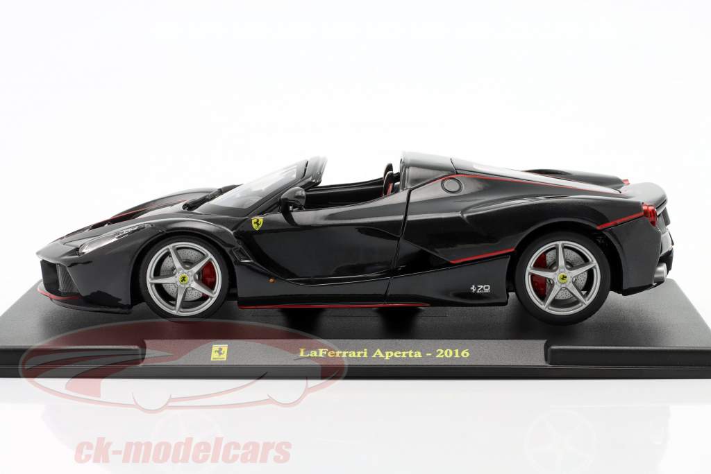 Ferrari LaFerrari Aperta 建設年 2016 黒 1:24 Bburago