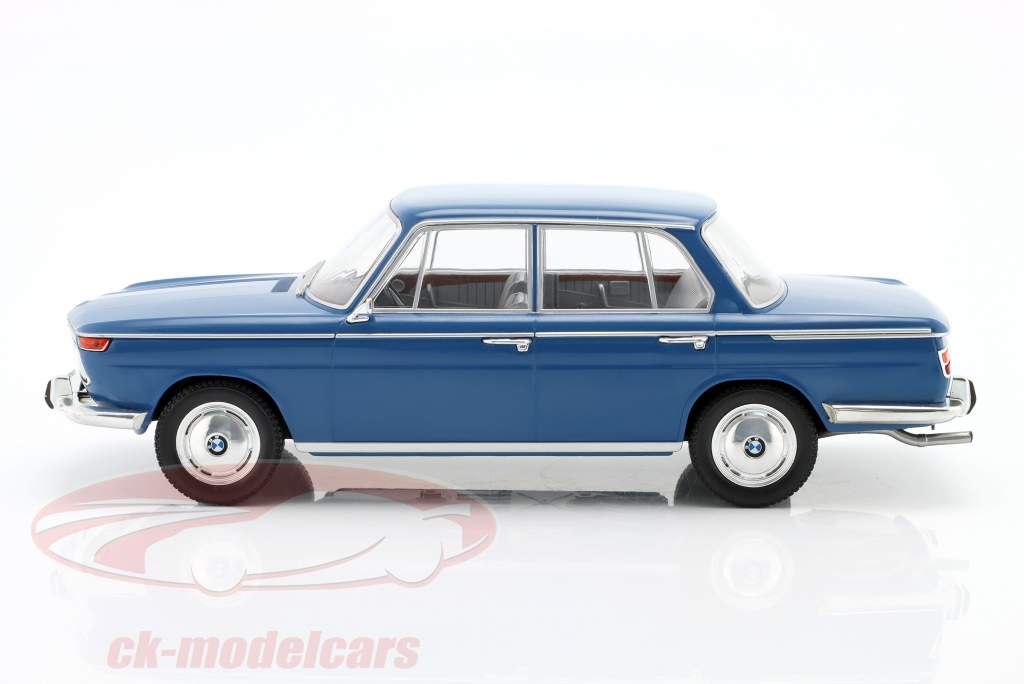 BMW 2000 Tilux (Typ 121) Année de construction 1966 bleu foncé 1:18 ModelCar Group