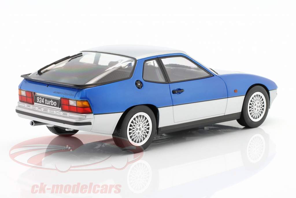 Porsche 924 Turbo Année de construction 1986 argent / bleu 1:18 KK-Scale