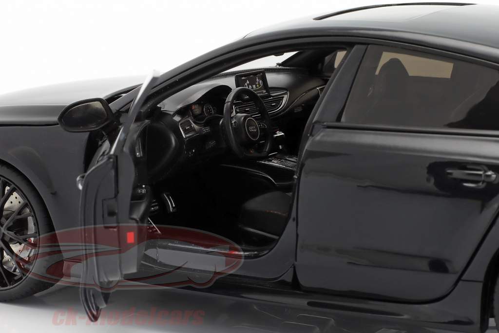 Audi RS 7 (C7) 4.0 TFSI Sportback 2016 sort 1:18 KengFai