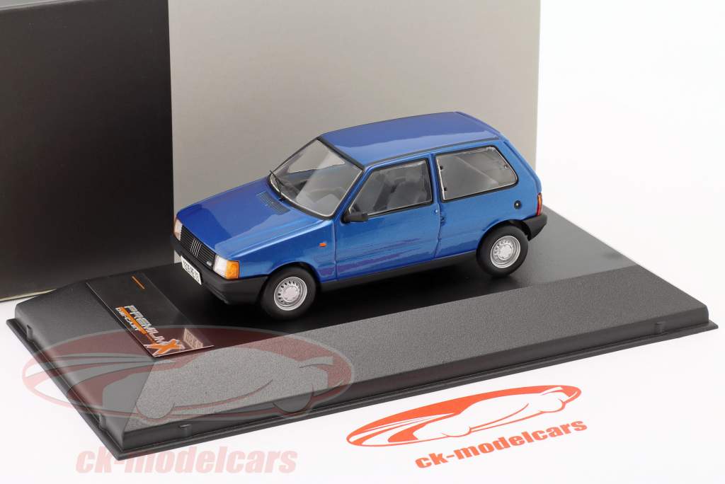 Fiat Uno 年 1983 ブルー 1:43 Premium X