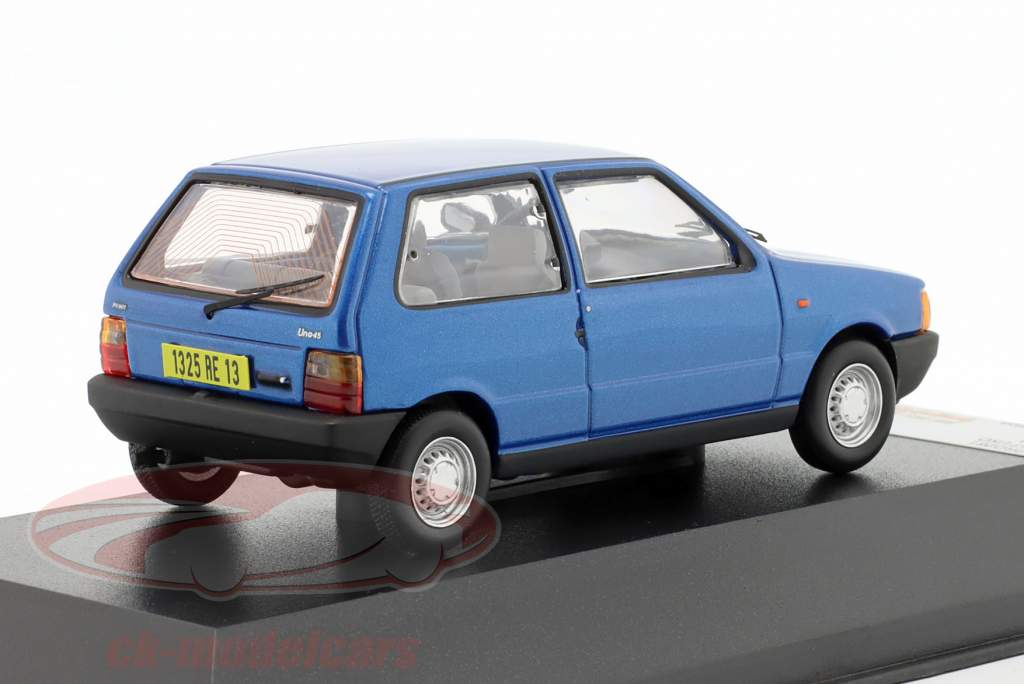 Fiat Uno 年 1983 ブルー 1:43 Premium X