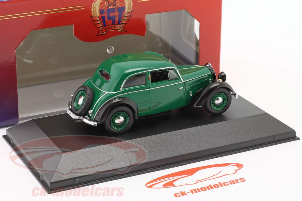 IFA F8 豪华轿车 年 1949 绿色 / 黑色 1:43 Ixo IST