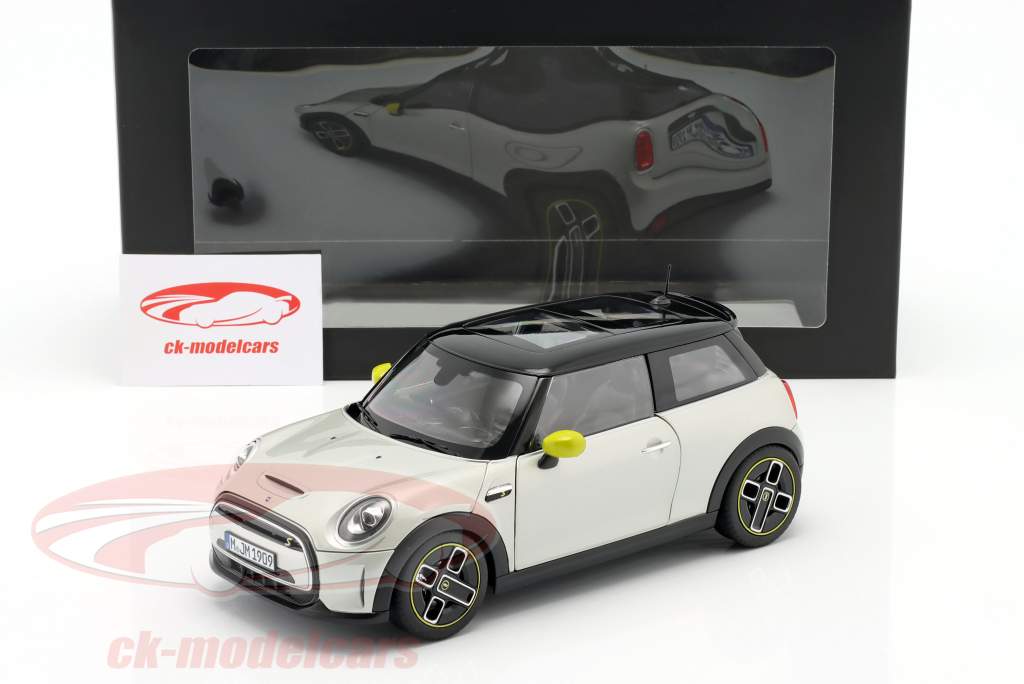 Mini Cooper SE weiß / silber 1:18 Norev 