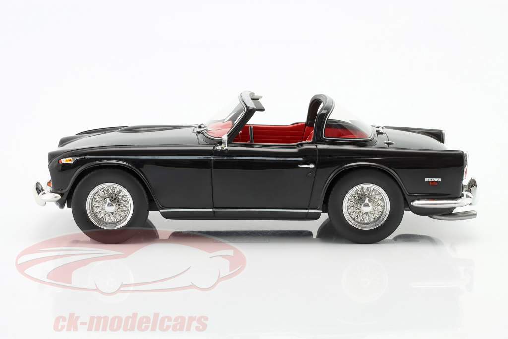 Triumph TR5 Open Top Año de construcción 1967-68 negro 1:18 Schuco