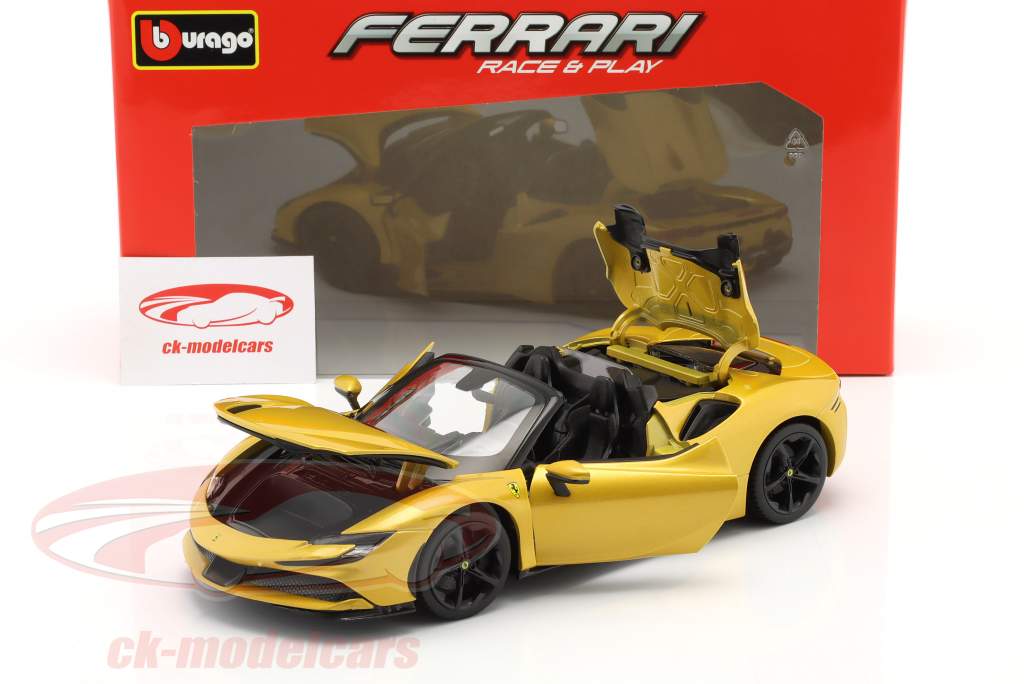 Ferrari SF90 Spider Baujahr 2021 gold metallic 1:18 Bburago