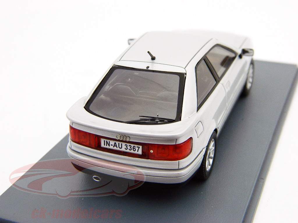 Audi Coupe 1994 год серебро / серебро Neo 1:43