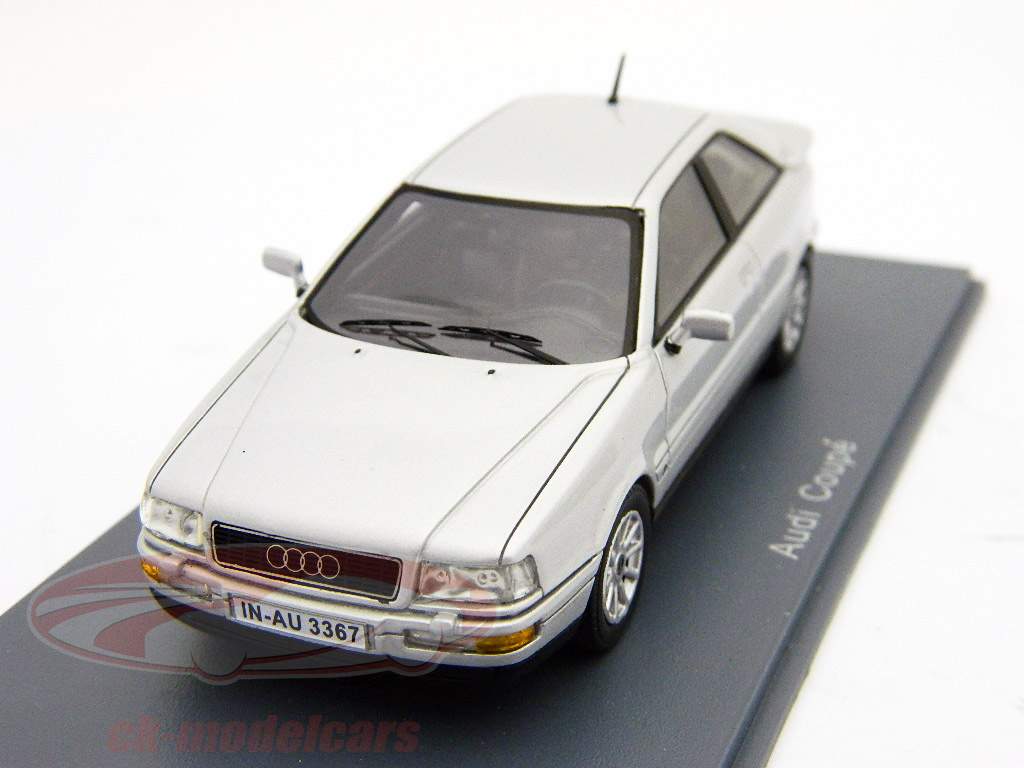 Audi Coupe 1994 год серебро / серебро Neo 1:43