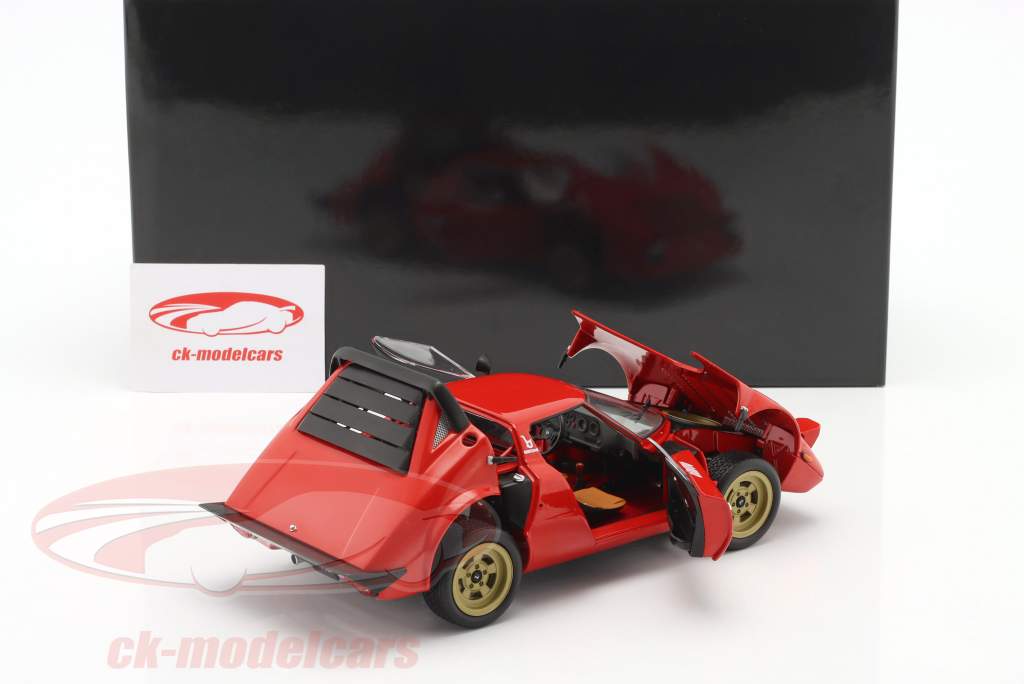 Lancia Stratos HF Bertone year 1973 red 1:18 Kyosho