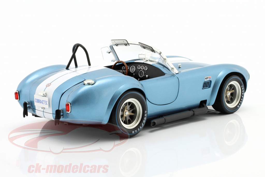 Shelby Cobra 427 S/C Spider Byggeår 1962 Lyseblå / hvid 1:18 Kyosho