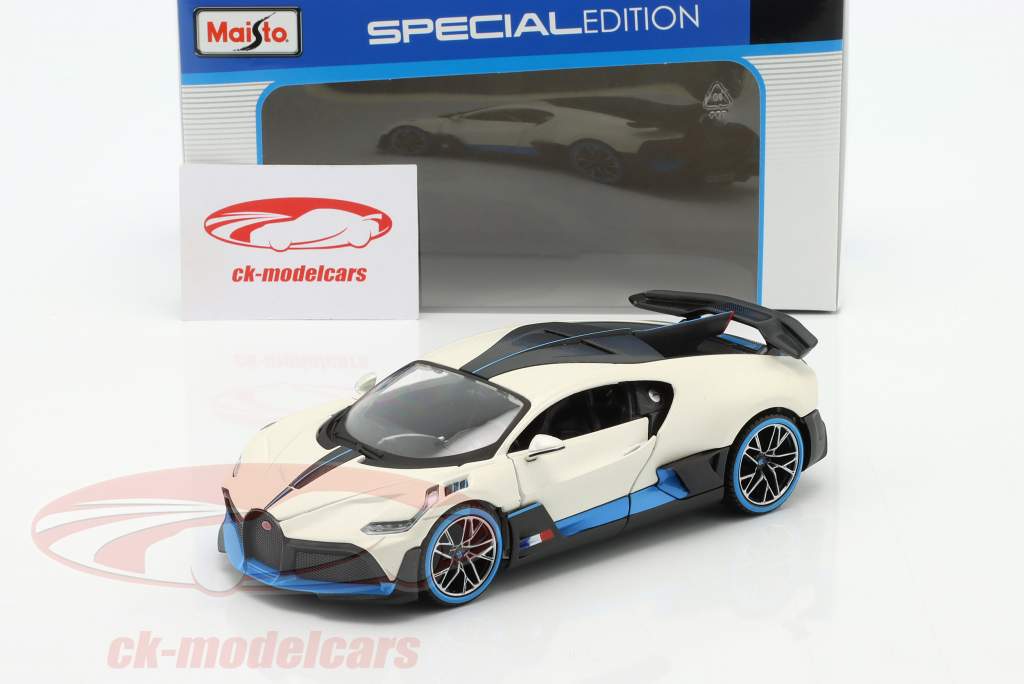 Bugatti Divo Special Edition hvid / blå / sort 1:24 Maisto