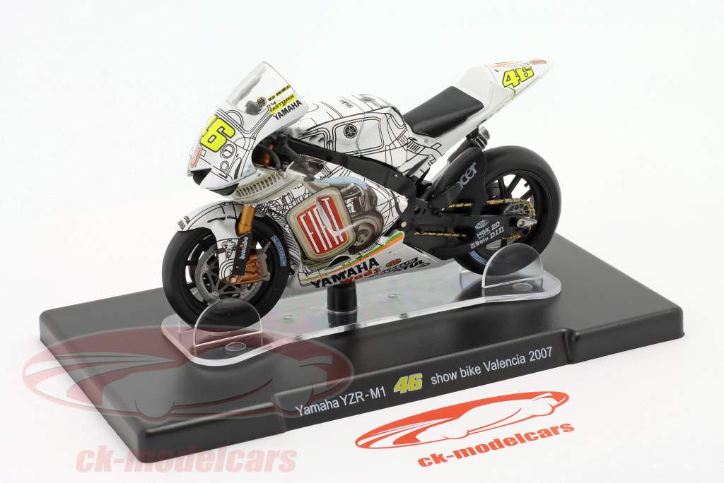 VALENTINO ROSSI & YAMAHA YZR-M 非売本 Altaya 1:18 Valentino Rossi Yamaha YZR-M1 #46 show Bike