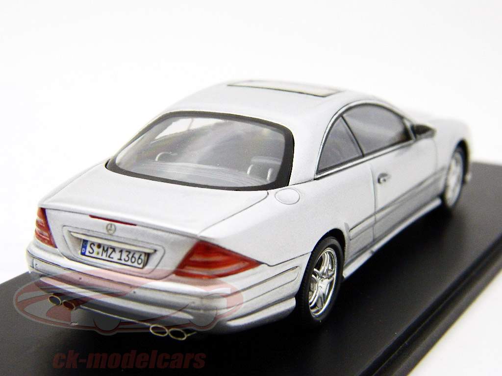 梅赛德斯 - 奔驰CL65 AMG银/ 1:43星火