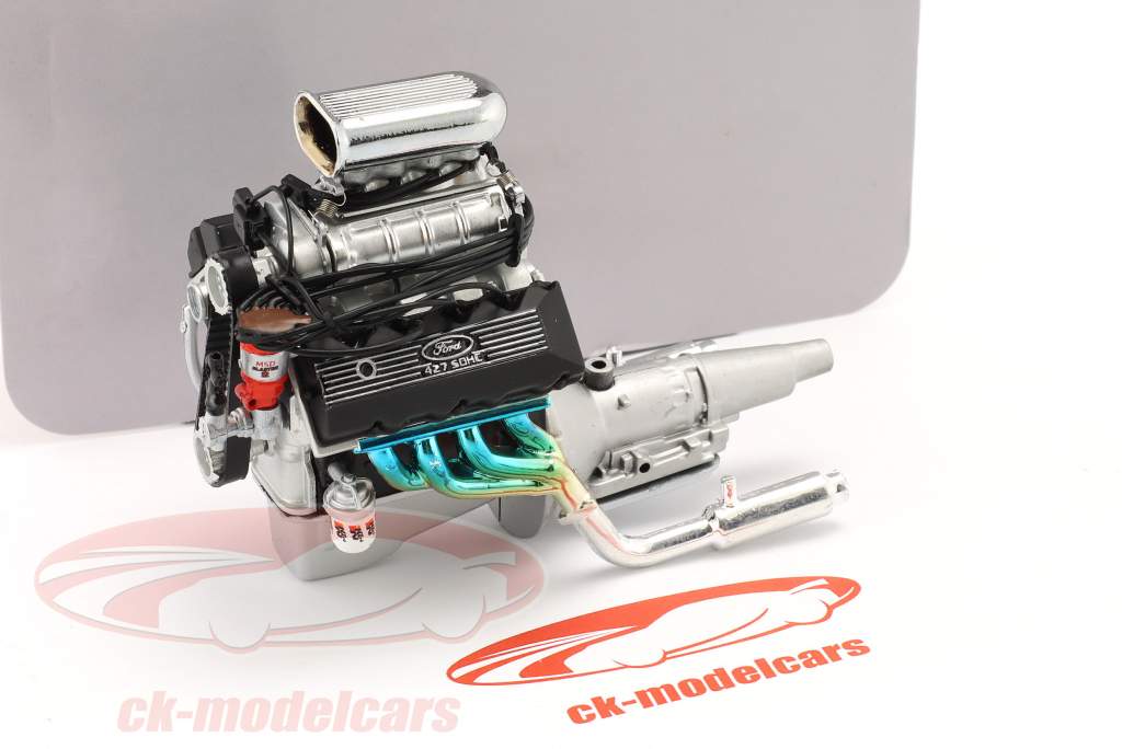 motor og smitte Ford Fairlane (GMP18928) 1:18 GMP