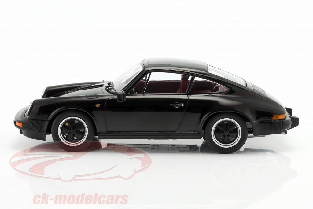 Porsche 911 SC Coupe Byggeår 1983 sort 1:18 KK-Scale