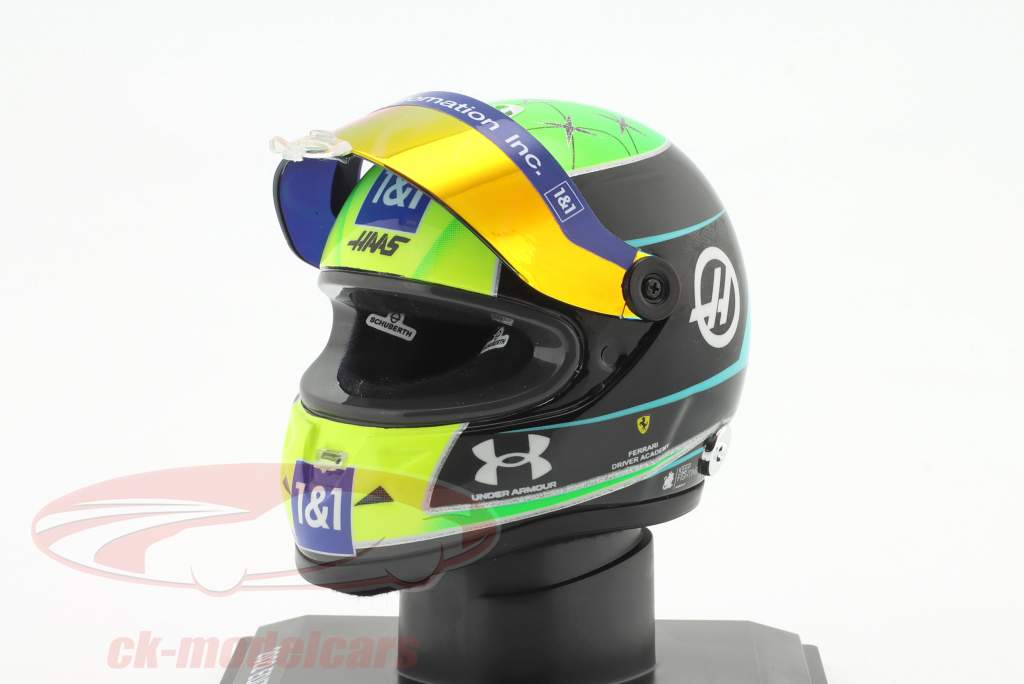 Mick Schumacher #47 Haas F1 Team fórmula 1 2022 casco 1:4 Schuberth