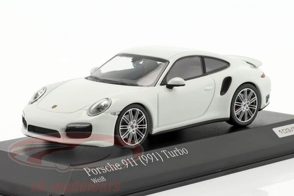 Porsche 911 (991) Turbo Blanco 1:43 Minichamps