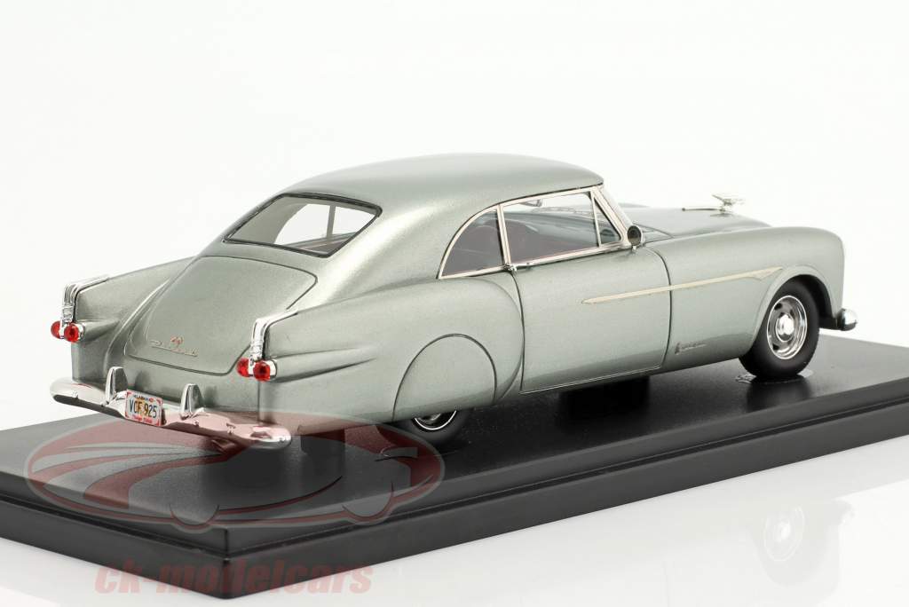 Packard Parisian Coupe year 1952 light green metallic 1:43 AutoCult