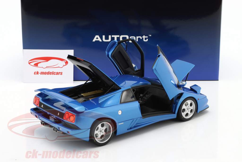 Lamborghini Diablo SE30 Byggeår 1993 blå metallisk 1:18 AUTOart