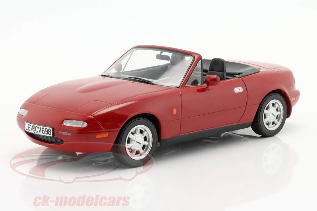 Mazda MX-5 Byggeår 1989 rød 1:18 Norev